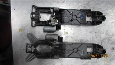 Nissan Micra V Kilincsfészek első  242273-242275