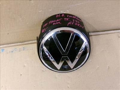 VOLKSWAGEN PASSAT IX 3J0 hűtő díszrács embléma 2024- 3J0853343