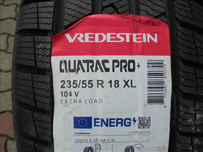 1db Új 235/55 R 18-as Vredestein négyévszakos gumi eladó