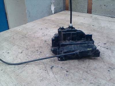 RENAULT MODUS 04.09.01-08.03.31 Jobb első ajtó zárszerkezet központizáras