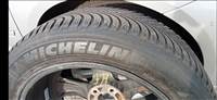  205/55 x19" újszerű Michelin téli gumi