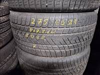  275/40/21"  Pirelli téli gumi 