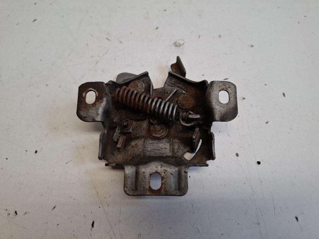 Suzuki SX4  motorháztetõ zár 2. kép