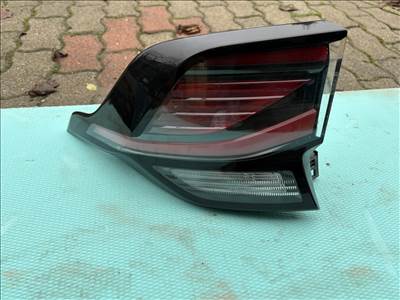 Kia Sportage (NQ5) Bal hátsó lámpa 92401r2000