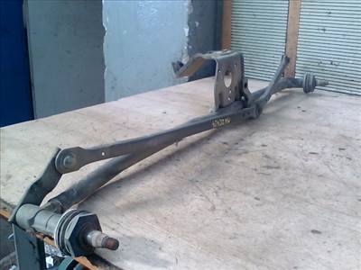 RENAULT MASTER 03- Ablaktörlő mechanika első