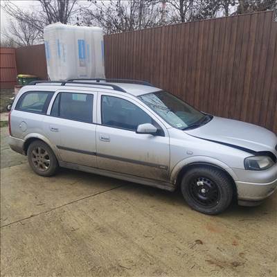 Opel Astra G bontott alkatrészei