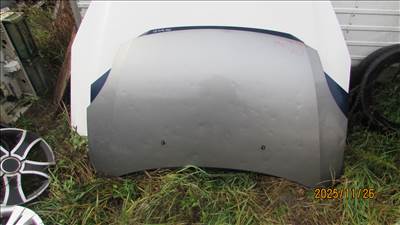 Suzuki Swift IV motorháztető (141)