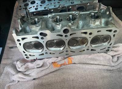 VW Passat B5.5 ALZ hengerfej veztengely ház nélkül 06b 103 373 t 06b103373t