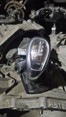 Volvo V70 D4 automata váltógomb 