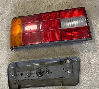 BMW 325i Bal hátsó lámpa 1380855nsl