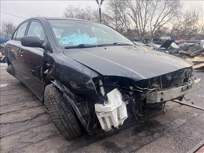 Toyota Avensis (T250) 2.0D bontott alkatrészei