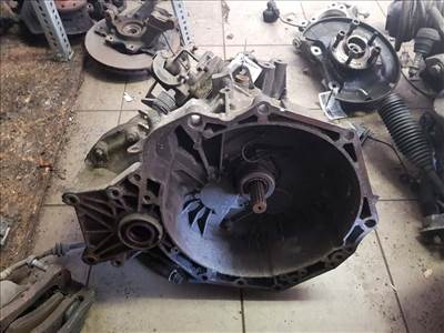 Opel Signum, Vectra C manuális sebességváltó F23 374, XU (motorkód: Y20DTH) 24412509
