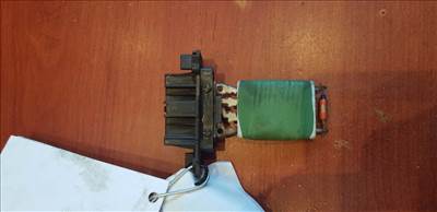 Opel Adam, Corsa D előtét ellenállás (fűtőmotor) 13248240