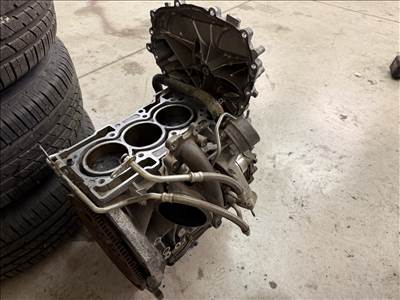 Ford Focus Mk4 Komplett YZDA motorkódú motor