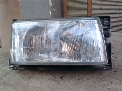 VOLKSWAGEN POLO II. 91-94 Jobb első fényszóró