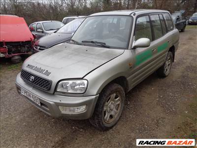 Toyota RAV4 (XA10) bontott alkatrészei