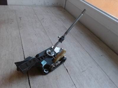 FORD Focus 2007.09.01-2011.02.28 Váltó kulissza