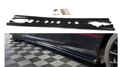 Mercedes C207 W207 AMG-LINE 2009-2012 Maxton Design Lakkozott fekete küszöb spoiler