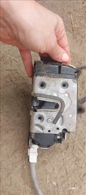 Mercedes E 350 Központizár, központizár motor  48541203 a2077600240