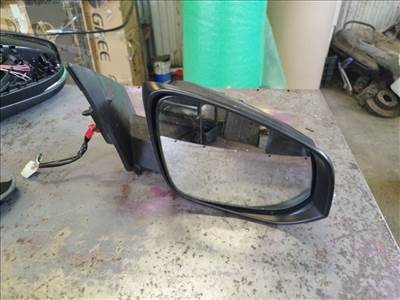 Toyota RAV4 2013-2018 9 vezetékes jobb visszapillantó. Burkolata nincs meg