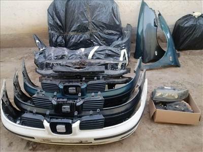 Seat León I Első lökháritó 