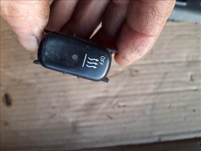 Mercedes A-osztály W168 2108212651 számú kapcsoló  ( bal ablakemelő ablak keret)