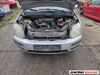 Ford Fusion 1.4 TDCi homlokfal HŰTŐKKEL