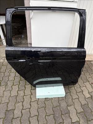 Volkswagen Touran II Jobb hátsó ajtó 