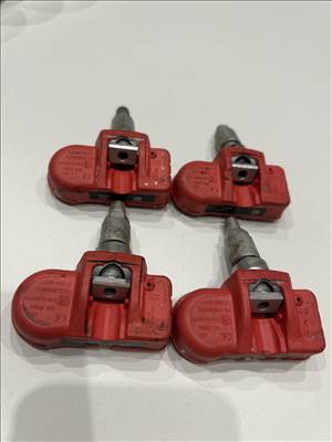 Mercedes TPMS guminyomás szenzor 4db