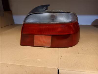 BMW 5-ös sorozat E39 Bmw e39 jobb hátsó lámpa fehér indexes 