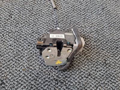 HYUNDAI i20 II Jobb hátsó Ajtózár