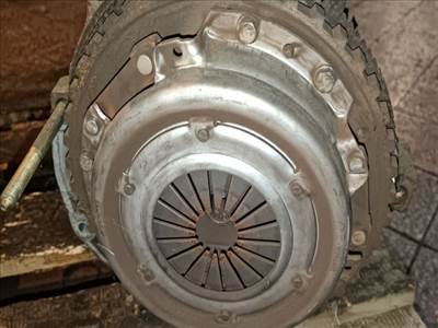 Renault Mégane I Kuplung Szett Lendkerékkel *148077*