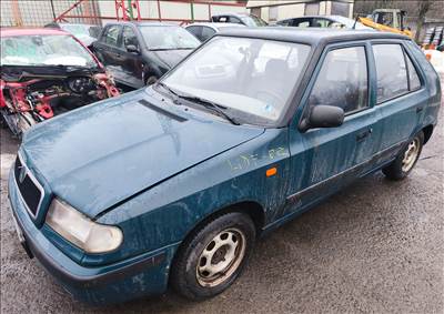 2000 Skoda Felicia 1.3 LX, manuális- balkormányos jármű bontása! 