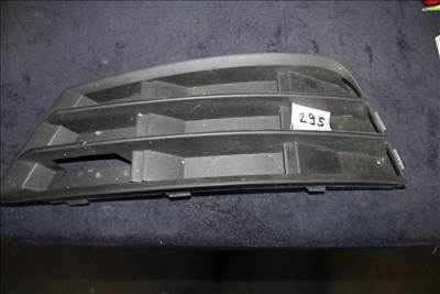 Audi A4 B9 Bal lökhárító rács.