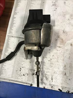 Volkswagen Passat CC 2,0 CR CBAB - turbónyomás szabályzó