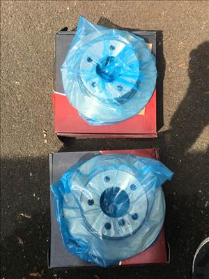 BMW 1-es sorozat E81, E82, E87, E88 féktárcsa