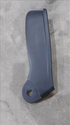 KIA Cee’d Ceed 12- Jobb első ülés oldalsó műanyag elem burkolat 0735 88661a2010