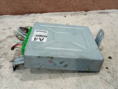 Suzuki Swift II Motorvezérlő *142130* 3392068e4