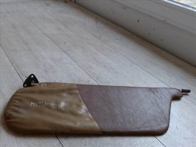 ZASTAVA 1100 Bal napellenző