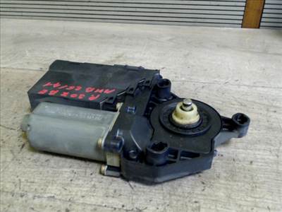 PEUGEOT 307 01-05 Bal első ablakemelő motor