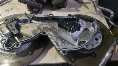 Nissan X-Trail (T30) Vezérlés burkolat 2.2