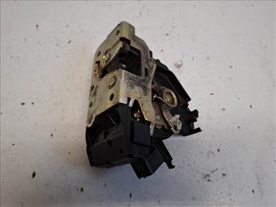 Ford Focus bal első ajtózár 2S4AA21813CB