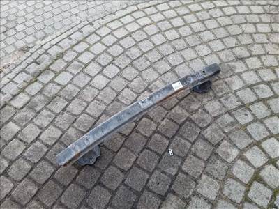 BMW 1 (E82, E88) hátsó lökhárító merevítő