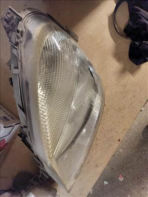 Mercedes Vaneo W414 lámpa 