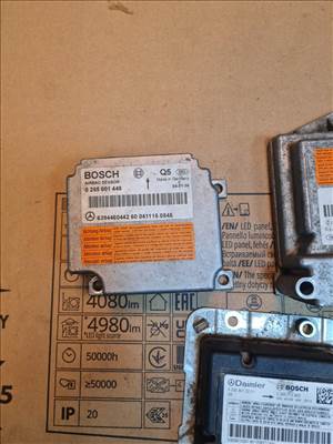 Mercedes Vito (2nd gen) W639 légzsák indító elektronika 