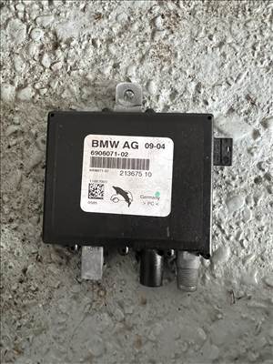 BMW E46 antenna erősítő 6906071