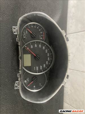 Toyota Yaris (XP130/XP150) 1.0 VVT-i Yaris 3 1.0 vvti km óra kilométer óra  838000dr50 mb1575505203