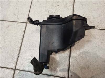 BMW 3 (E90, E91, E92, E93), BMW 1 (E81, E82, E87, E88) kiegyenlítő tartály 1713ZB781059201