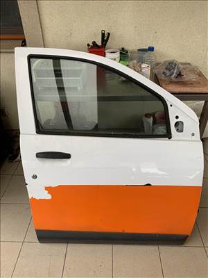 Dacia Dokker, Dacia Lodgy Jobb első fehér dv369 komplett ajtó 