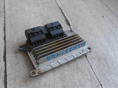 RENAULT CLIO 01-06 Motorvezérlő egység ECU PCM modul